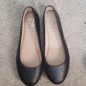 Black Flats